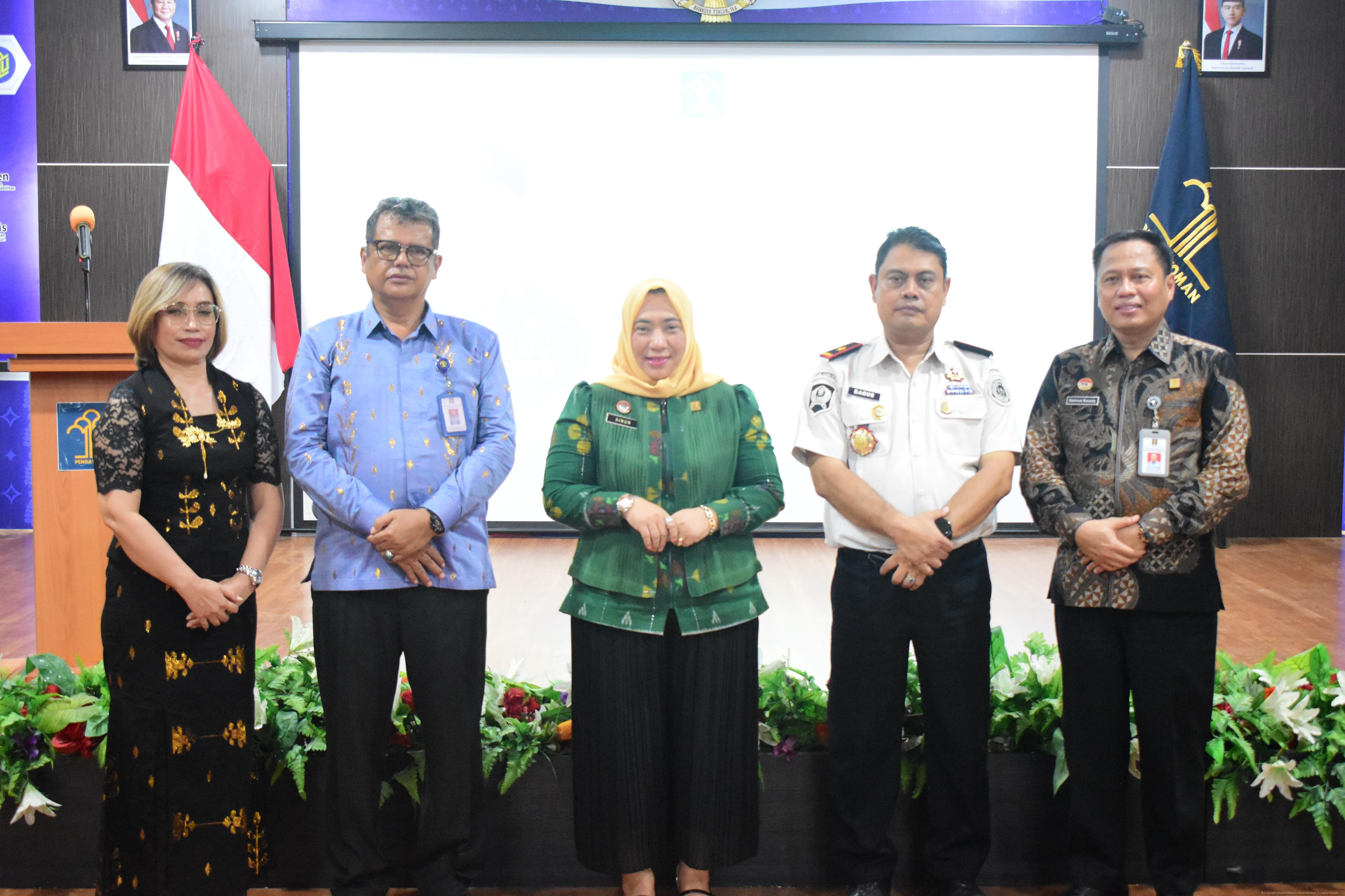 Nur Ainun Serahkan Estafet Kepemimpinan Pelayanan Hukum Kemenkum Sulteng