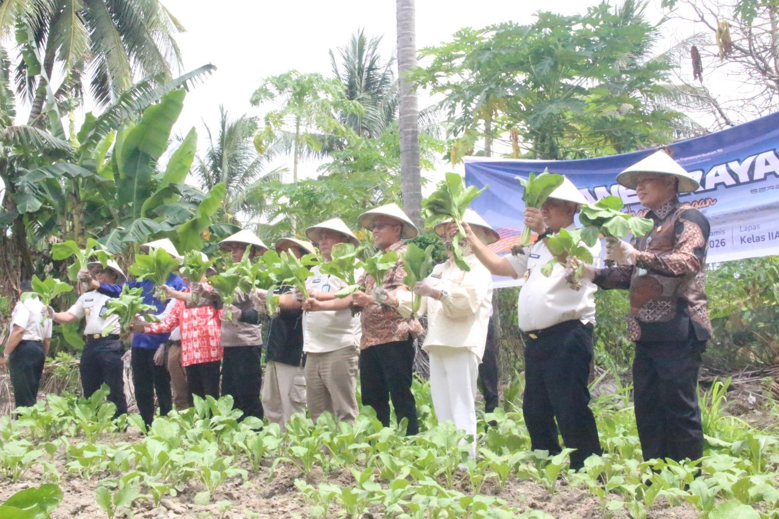 Sukses Panen Raya, Bukti Nyata Transformasi Kemandirian Warga Binaan